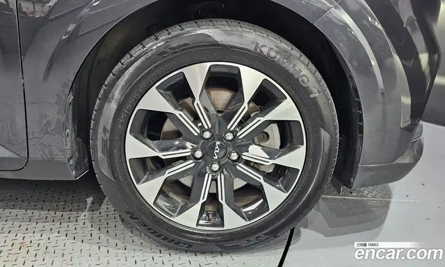 Kia Carnival 2022 2.2 автомат (гидро), миниатюра 7