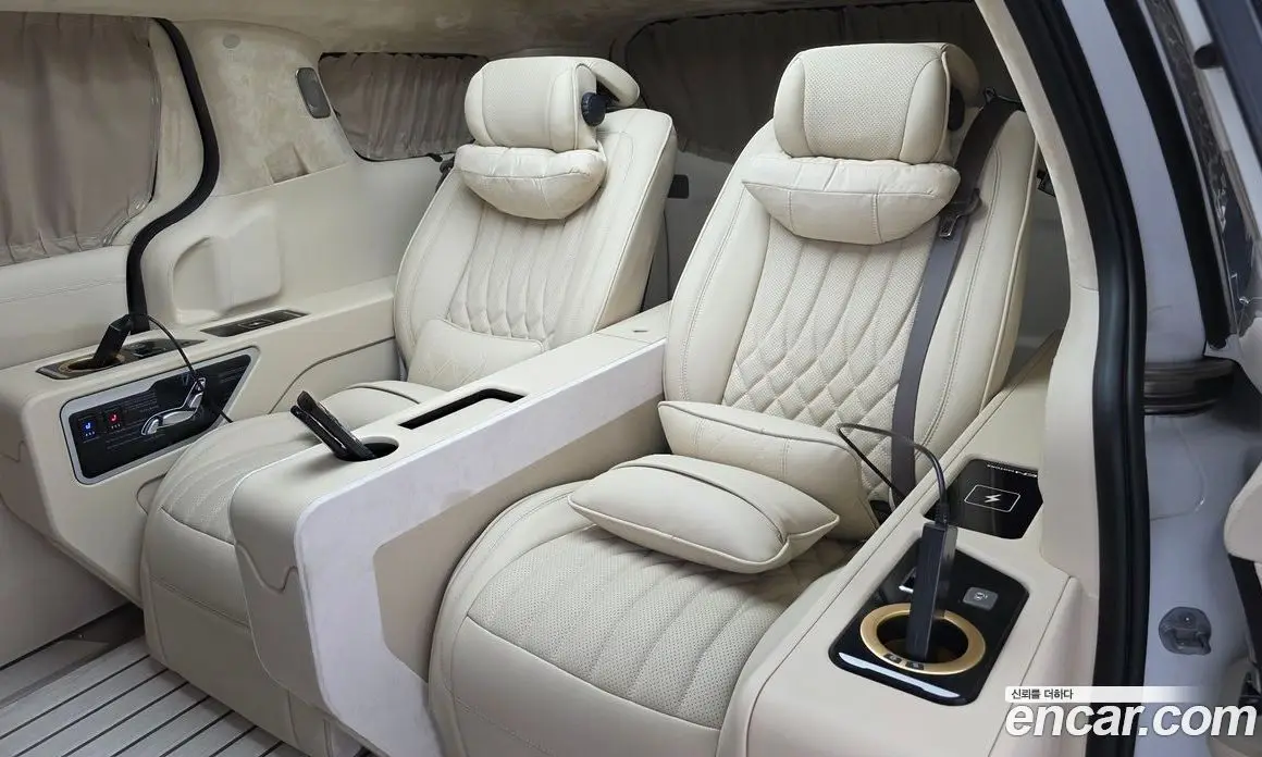 Kia Carnival 2024 1.6 автомат (гидро), фото 16