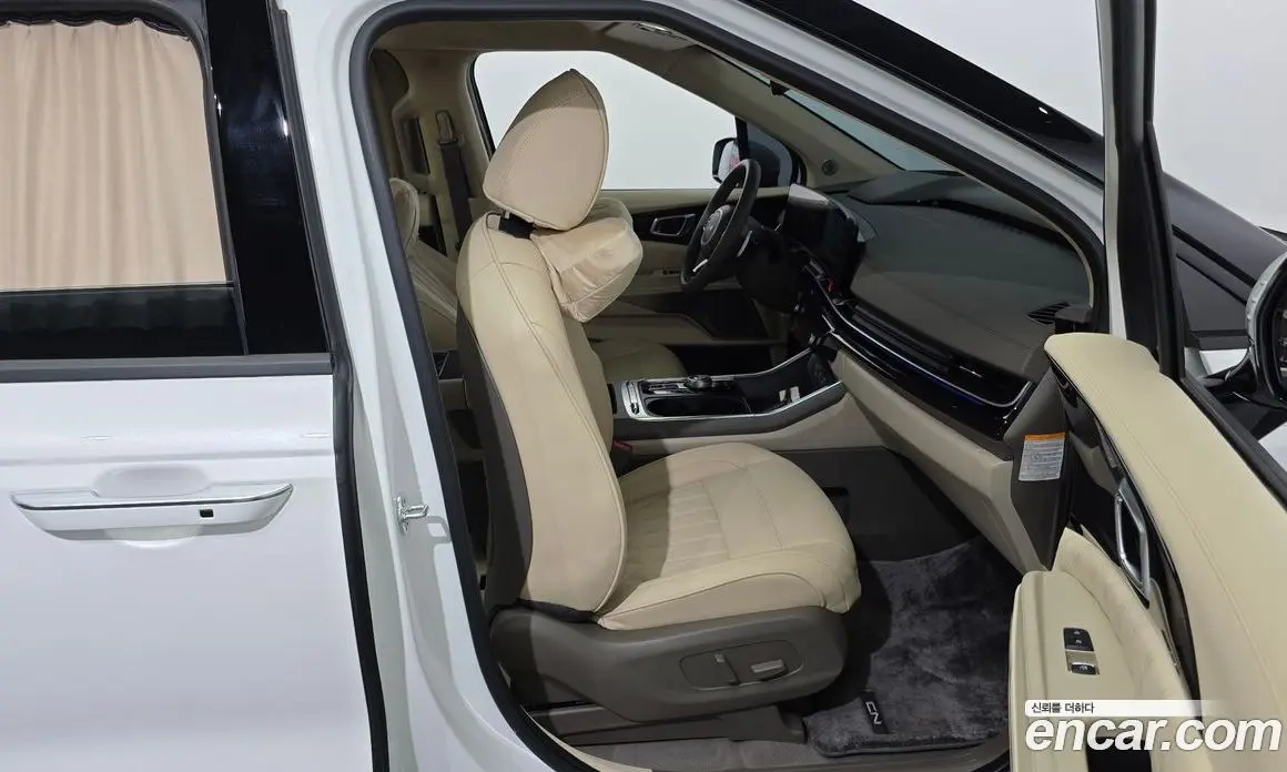 Kia Carnival 2024 1.6 автомат (гидро), фото 17