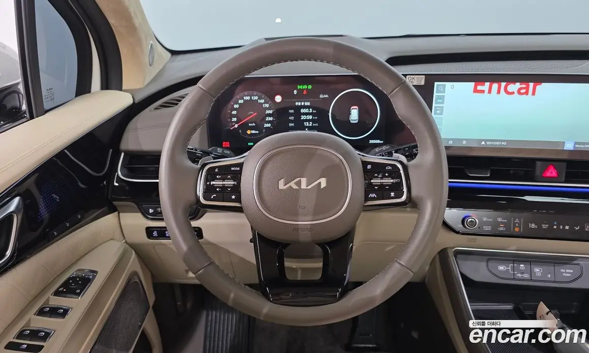 Kia Carnival 2024 1.6 автомат (гидро), фото 18