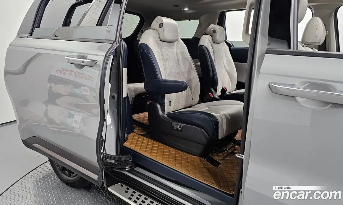Kia Carnival 2024 1.6 автомат (гидро), фото 17 Kia Carnival 2024 1.6 автомат (гидро), фото 17