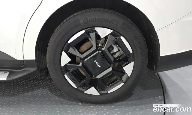 Kia Carnival 2024 1.6 автомат (гидро), миниатюра 7