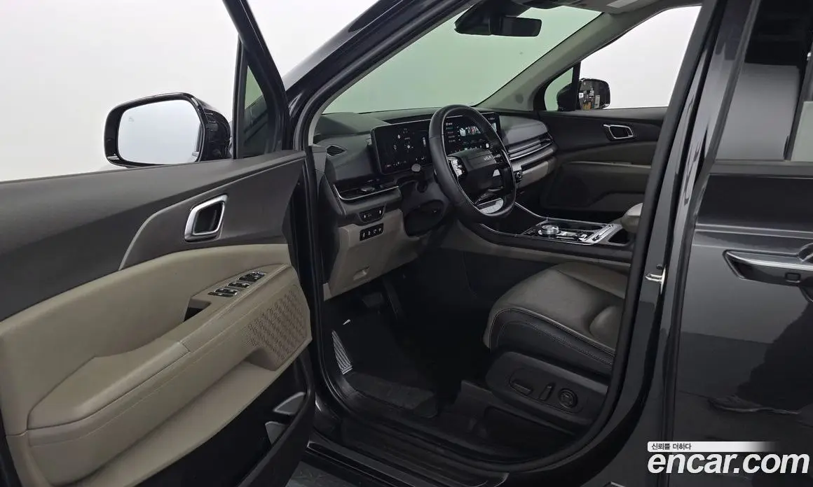 Kia Carnival 2025 3.5 автомат (гидро), фото 13 Kia Carnival 2025 3.5 автомат (гидро), фото 13