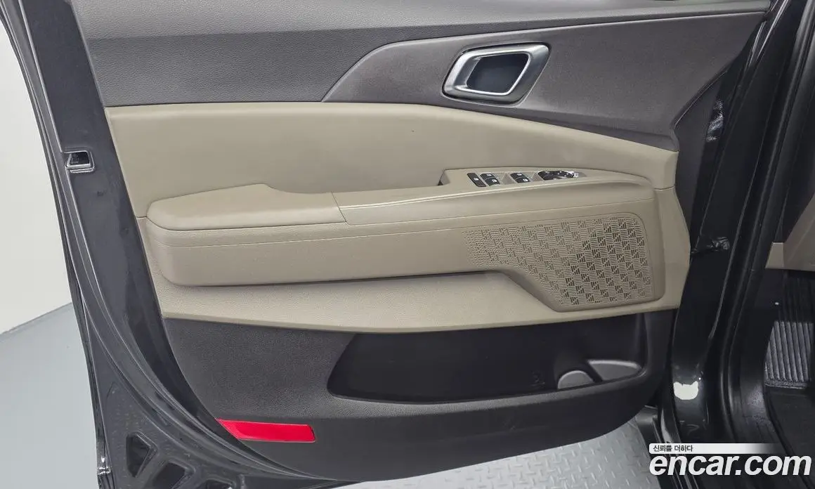 Kia Carnival 2025 3.5 автомат (гидро), фото 14 Kia Carnival 2025 3.5 автомат (гидро), фото 14