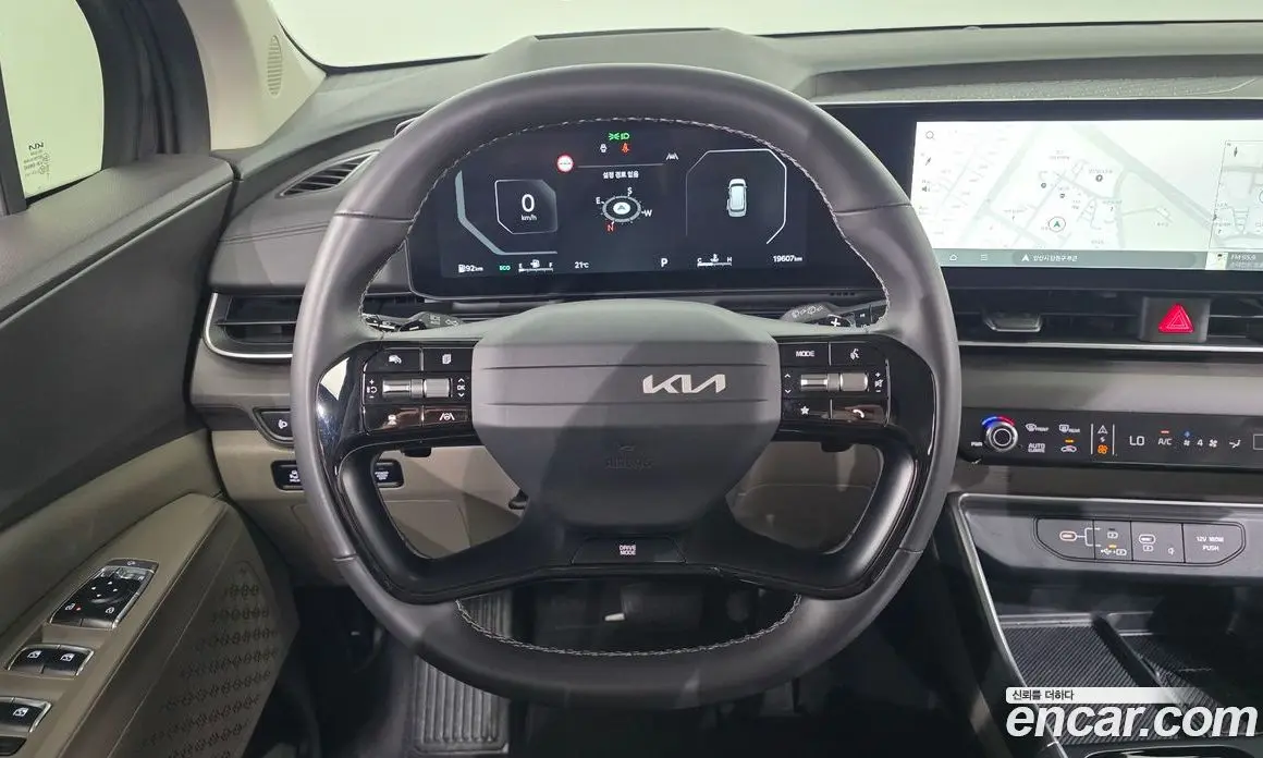 Kia Carnival 2025 3.5 автомат (гидро), фото 19 Kia Carnival 2025 3.5 автомат (гидро), фото 19