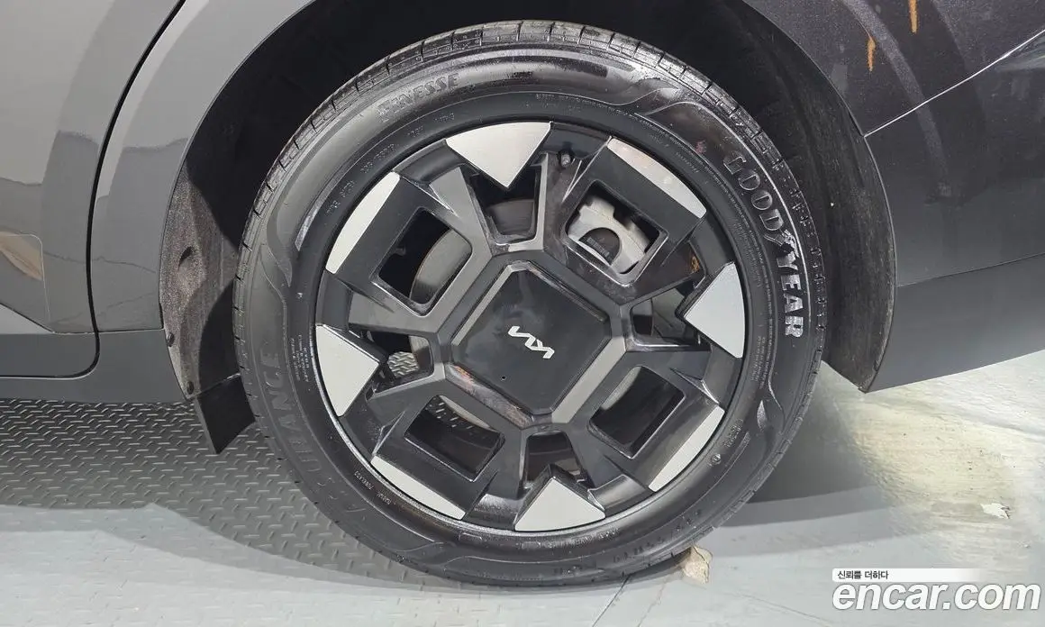 Kia Carnival 2025 3.5 автомат (гидро), фото 7 Kia Carnival 2025 3.5 автомат (гидро), фото 7