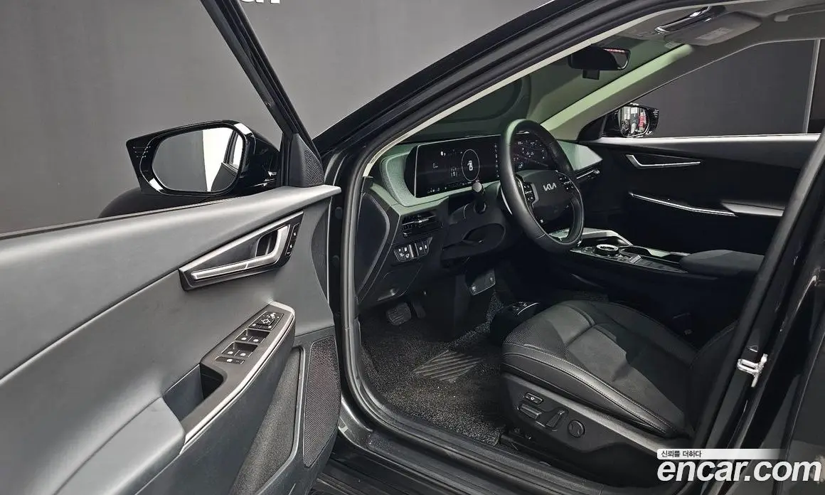 Kia EV6 2022 0.1 автомат (гидро), фото 13 Kia EV6 2022 0.1 автомат (гидро), фото 13
