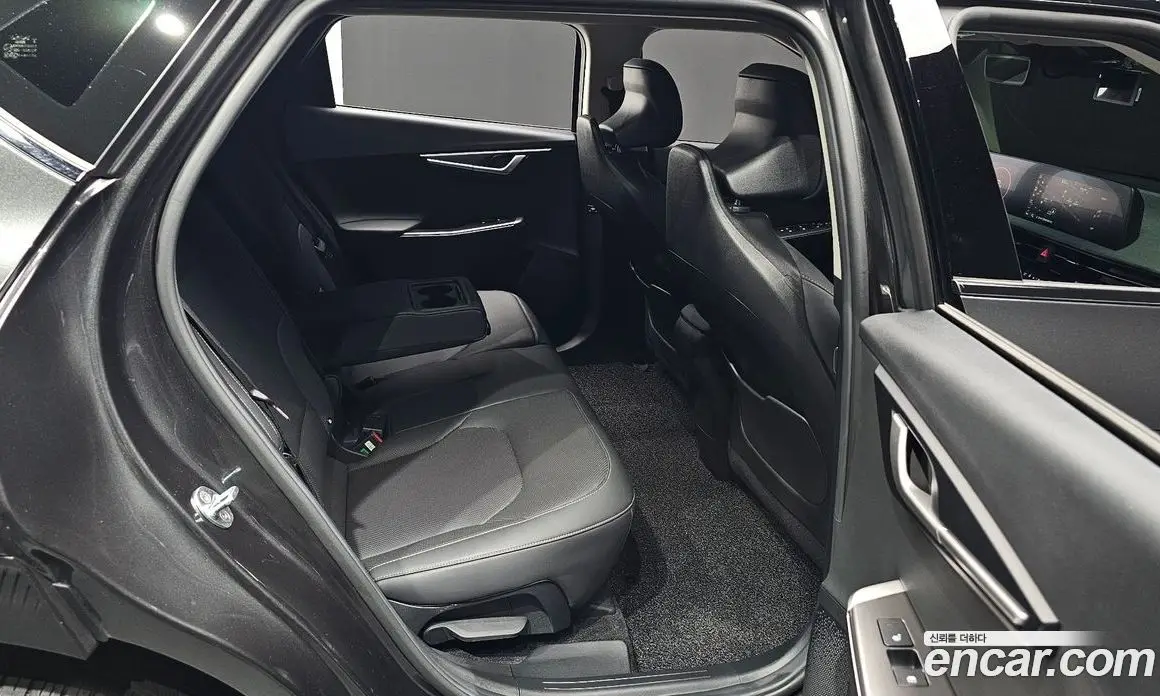 Kia EV6 2022 0.1 автомат (гидро), фото 17 Kia EV6 2022 0.1 автомат (гидро), фото 17