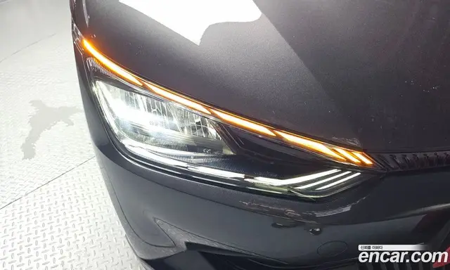 Kia EV6 2022 0.1 автомат (гидро), миниатюра 8 Kia EV6 2022 0.1 автомат (гидро), миниатюра 8