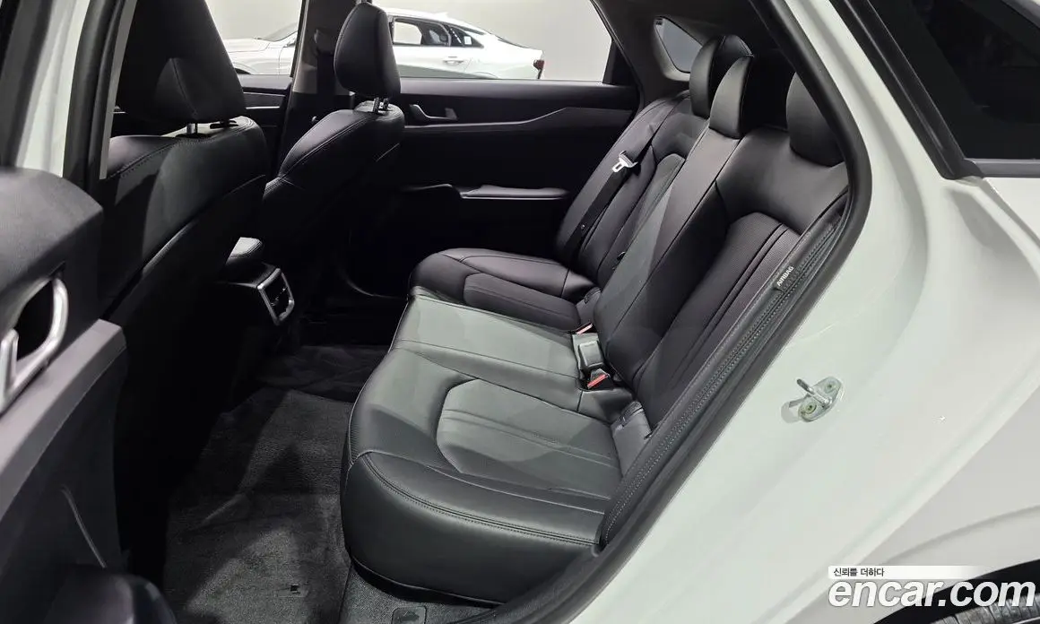 Kia K5 (Optima) 2025 2.0 автомат (гидро), фото 17