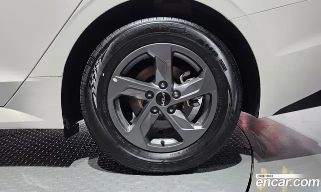 Kia K5 (Optima) 2025 2.0 автомат (гидро), миниатюра 7