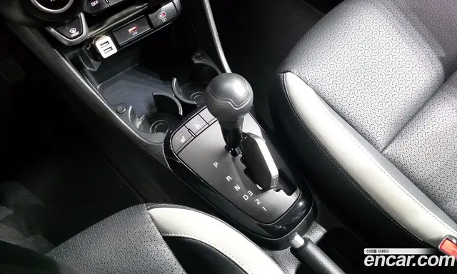 Kia Morning 2024 1.0 автомат (гидро), миниатюра 12