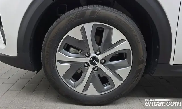 Kia Niro 2023 0.2 автомат (гидро), миниатюра 4 Kia Niro 2023 0.2 автомат (гидро), миниатюра 4