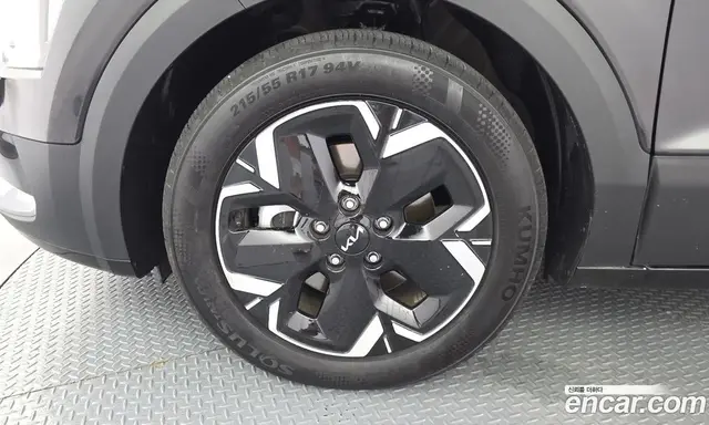 Kia Niro 2023 0.2 автомат (гидро), миниатюра 4 Kia Niro 2023 0.2 автомат (гидро), миниатюра 4