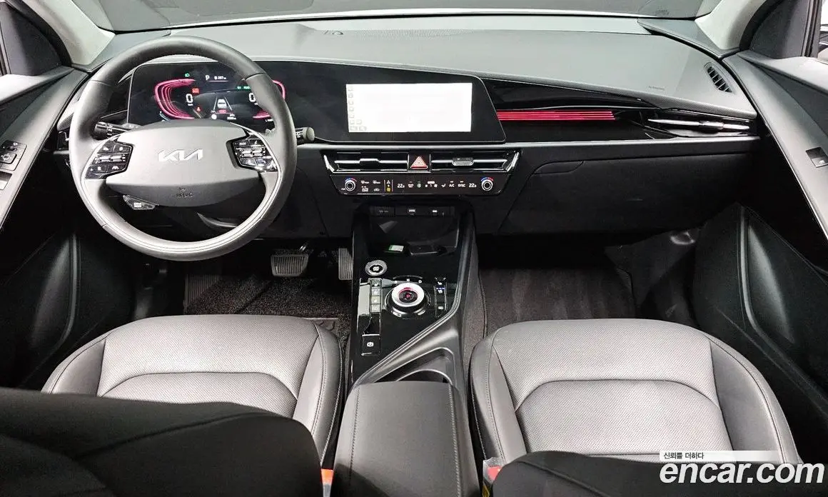 Kia Niro 2025 1.6 автомат (гидро), фото 10