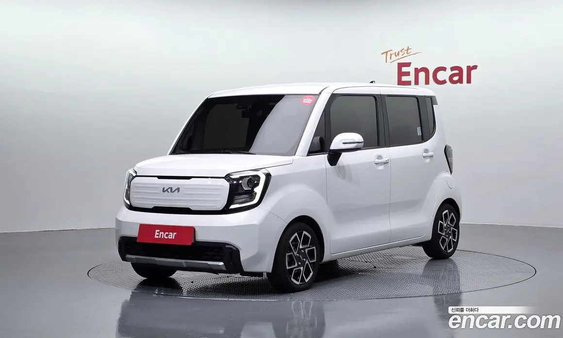 Kia Ray 2023 1.0 автомат (гидро), фото 1 Kia Ray 2023 1.0 автомат (гидро), фото 1
