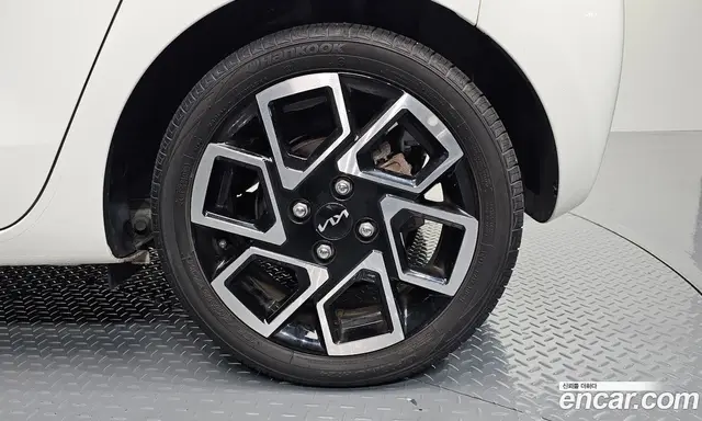Kia Ray 2023 1.0 автомат (гидро), миниатюра 7 Kia Ray 2023 1.0 автомат (гидро), миниатюра 7