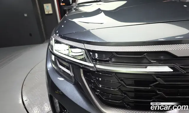 Kia Seltos 2025 1.6 автомат (гидро), миниатюра 8