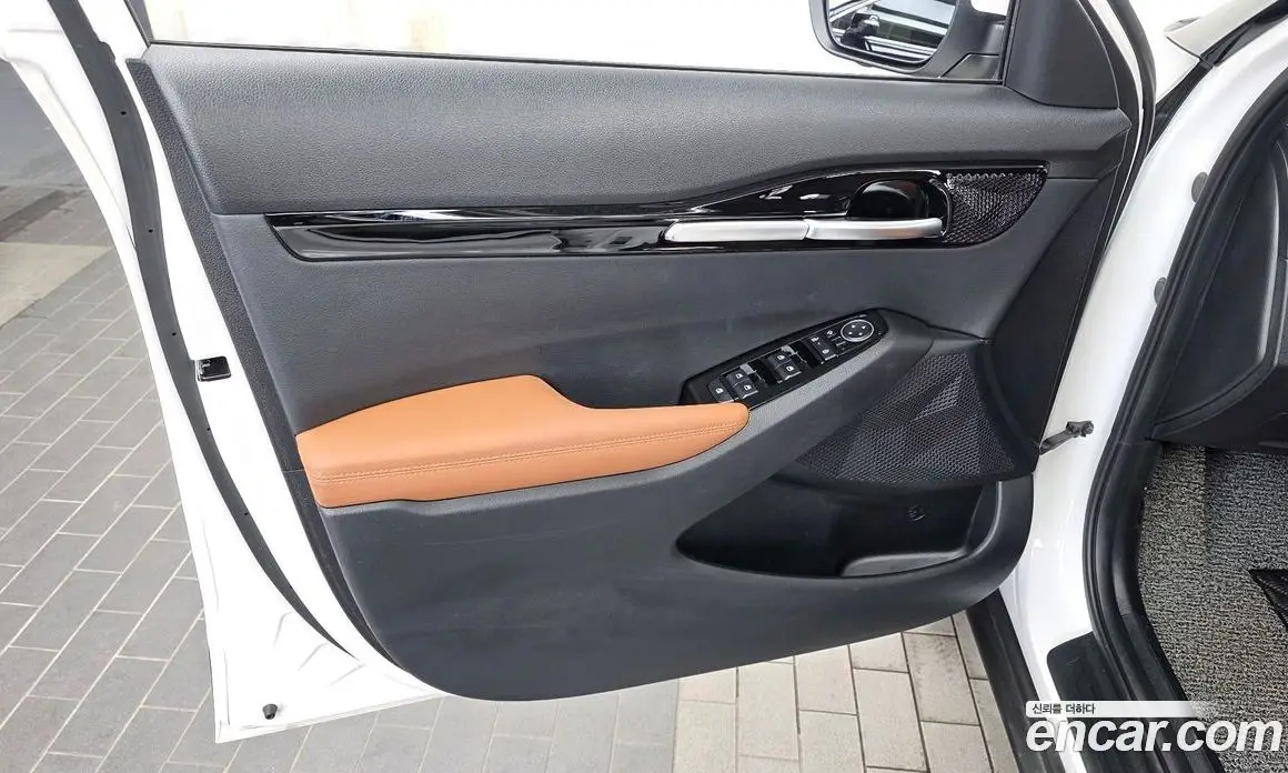 Kia Seltos 2025 1.6 автомат (гидро), фото 14 Kia Seltos 2025 1.6 автомат (гидро), фото 14