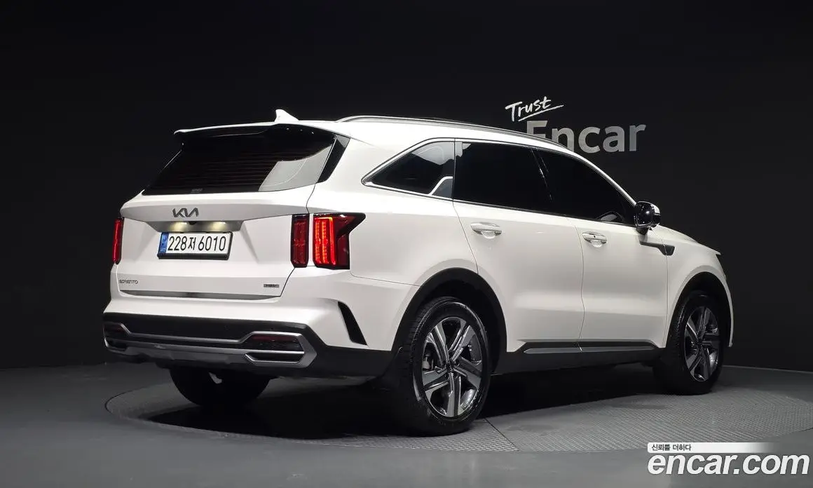 Kia Sorento 2022 1.6 автомат (гидро), фото 2 Kia Sorento 2022 1.6 автомат (гидро), фото 2
