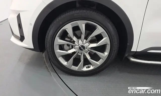 Kia Sorento 2023 2.2 автомат (гидро), миниатюра 4