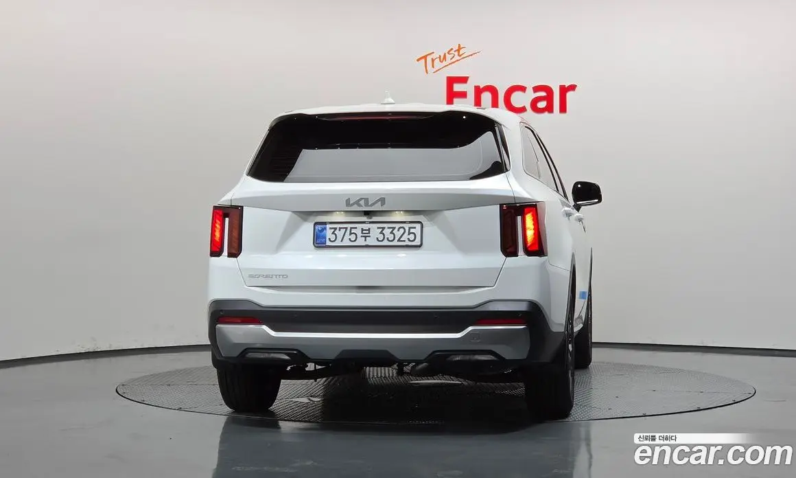 Kia Sorento 2026 2.5 автомат (гидро), фото 4 Kia Sorento 2026 2.5 автомат (гидро), фото 4