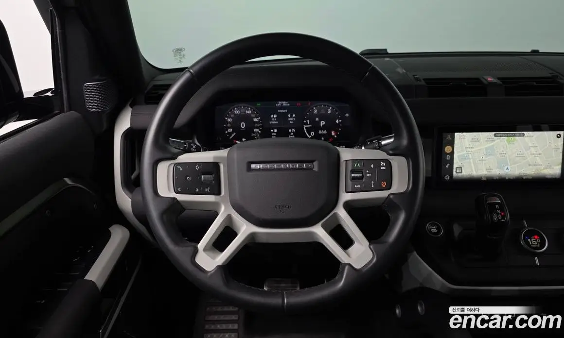 Land Rover Defender 2020 2.0 автомат (гидро), фото 17 Land Rover Defender 2020 2.0 автомат (гидро), фото 17