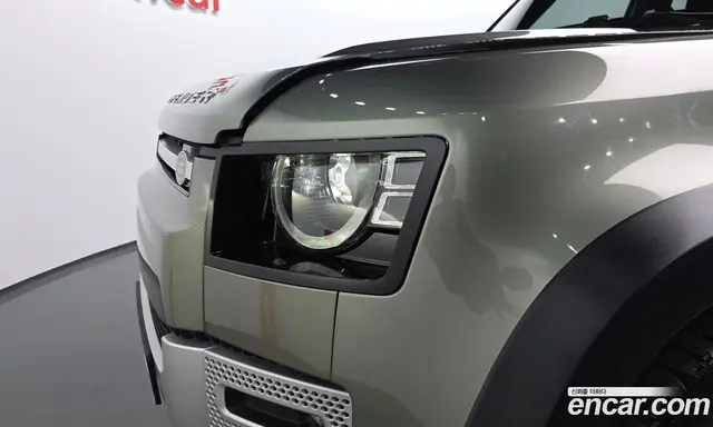 Land Rover Defender 2020 2.0 автомат (гидро), миниатюра 7 Land Rover Defender 2020 2.0 автомат (гидро), миниатюра 7