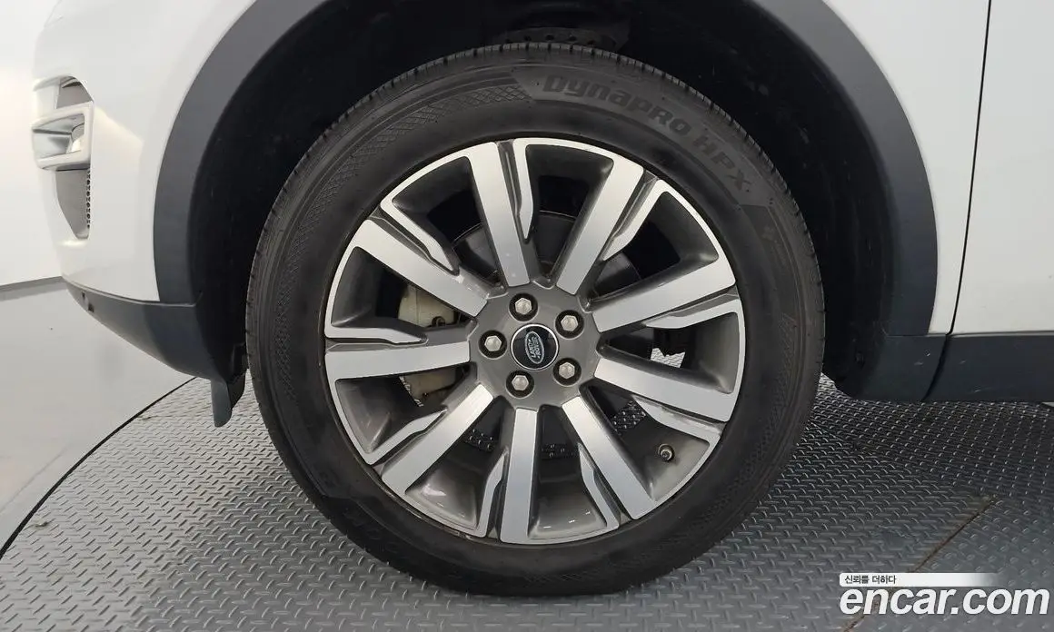Land Rover Discovery Sport 2016 2.0 автомат (гидро), фото 5 Land Rover Discovery Sport 2016 2.0 автомат (гидро), фото 5