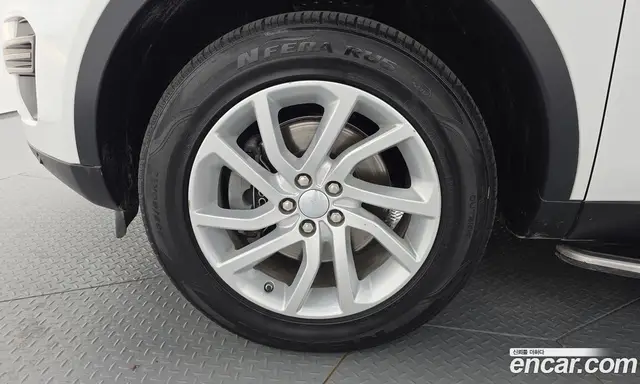 Land Rover Discovery Sport 2017 2.0 автомат (гидро), миниатюра 4 Land Rover Discovery Sport 2017 2.0 автомат (гидро), миниатюра 4