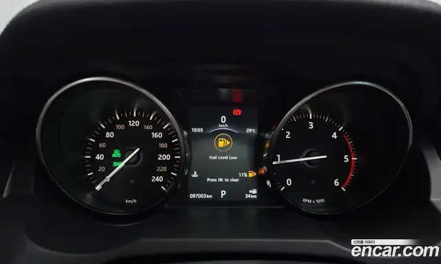 Land Rover Range Rover Evoque 2017 2.0 автомат (гидро), миниатюра 11 Land Rover Range Rover Evoque 2017 2.0 автомат (гидро), миниатюра 11