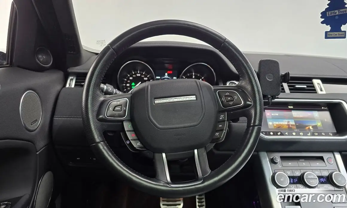 Land Rover Range Rover Evoque 2017 2.0 автомат (гидро), фото 19 Land Rover Range Rover Evoque 2017 2.0 автомат (гидро), фото 19
