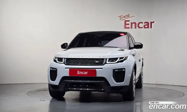 Land Rover Range Rover Evoque 2017 2.0 автомат (гидро), миниатюра 3 Land Rover Range Rover Evoque 2017 2.0 автомат (гидро), миниатюра 3