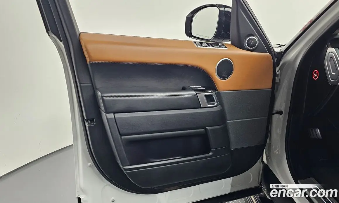Land Rover Range Rover Sport 2018 3.0 автомат (гидро), фото 14 Land Rover Range Rover Sport 2018 3.0 автомат (гидро), фото 14
