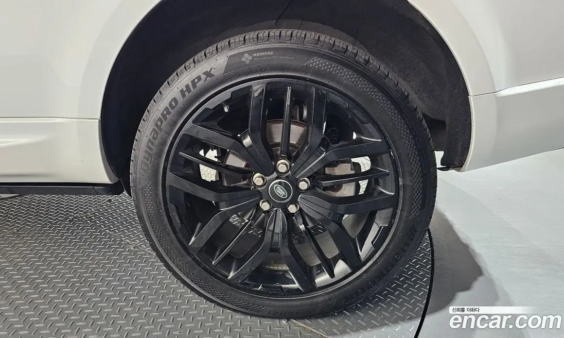 Land Rover Range Rover Sport 2018 3.0 автомат (гидро), фото 7 Land Rover Range Rover Sport 2018 3.0 автомат (гидро), фото 7