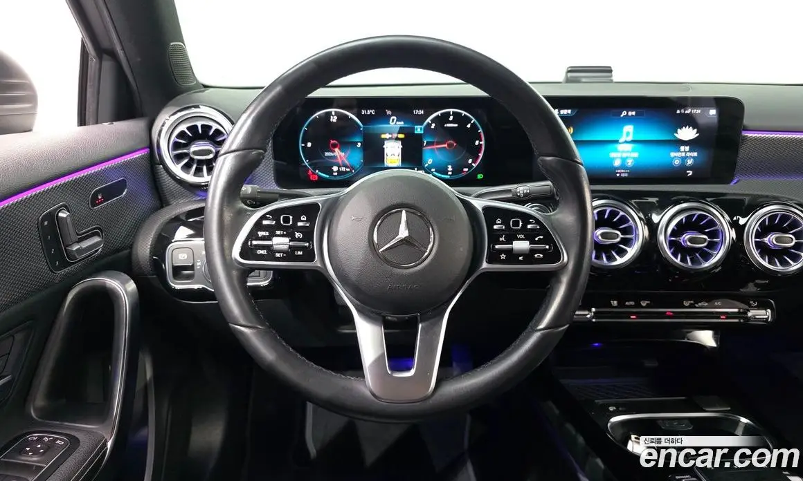 Mercedes-Benz A-Class 2021 1.9 автомат (гидро), фото 19