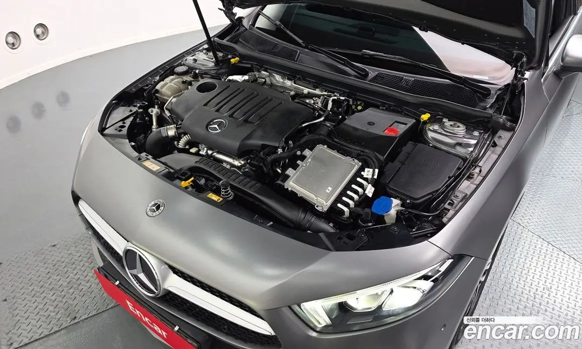 Mercedes-Benz A-Class 2021 1.9 автомат (гидро), фото 6