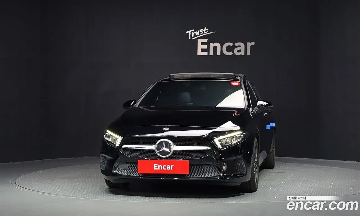 Mercedes-Benz A-Class 2021 2.0 автомат (гидро), фото 3 Mercedes-Benz A-Class 2021 2.0 автомат (гидро), фото 3
