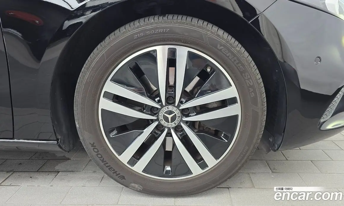 Mercedes-Benz A-Class 2021 2.0 автомат (гидро), фото 7 Mercedes-Benz A-Class 2021 2.0 автомат (гидро), фото 7