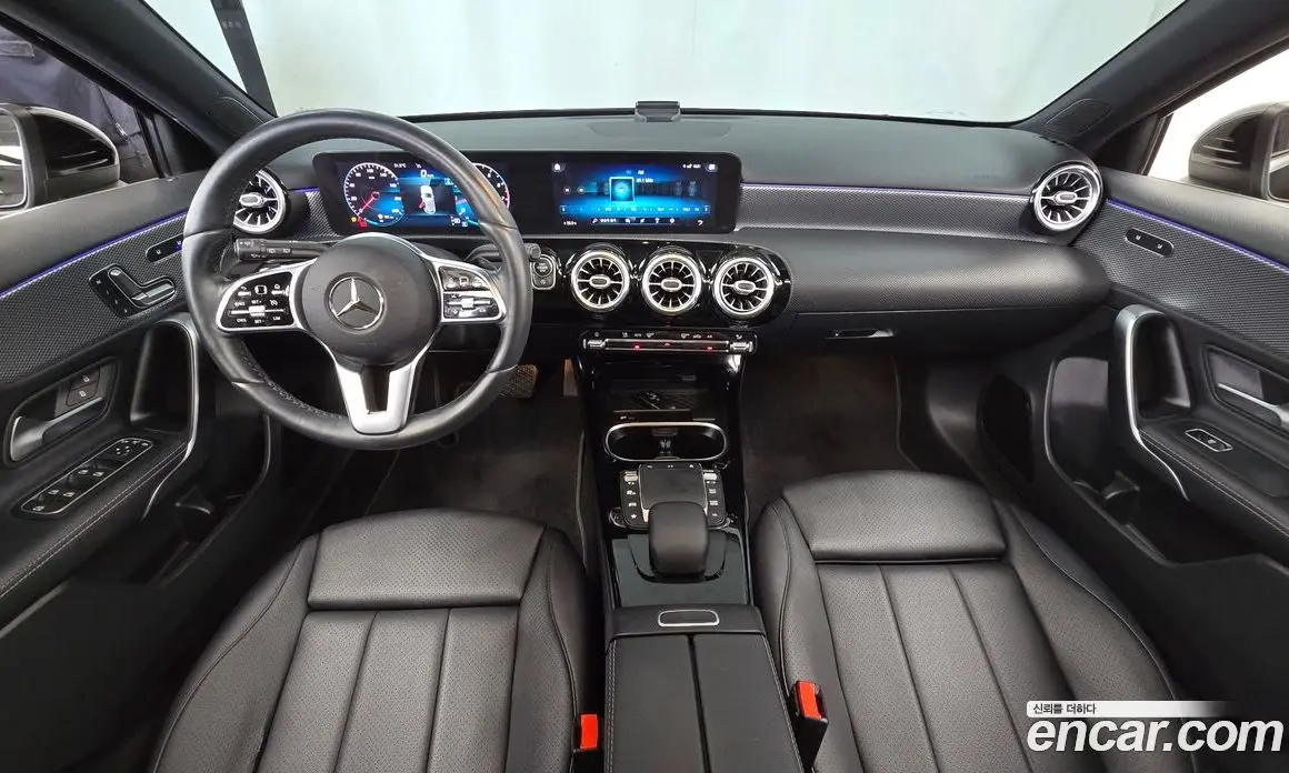 Mercedes-Benz A-Class 2021 2.0 автомат (гидро), фото 10 Mercedes-Benz A-Class 2021 2.0 автомат (гидро), фото 10