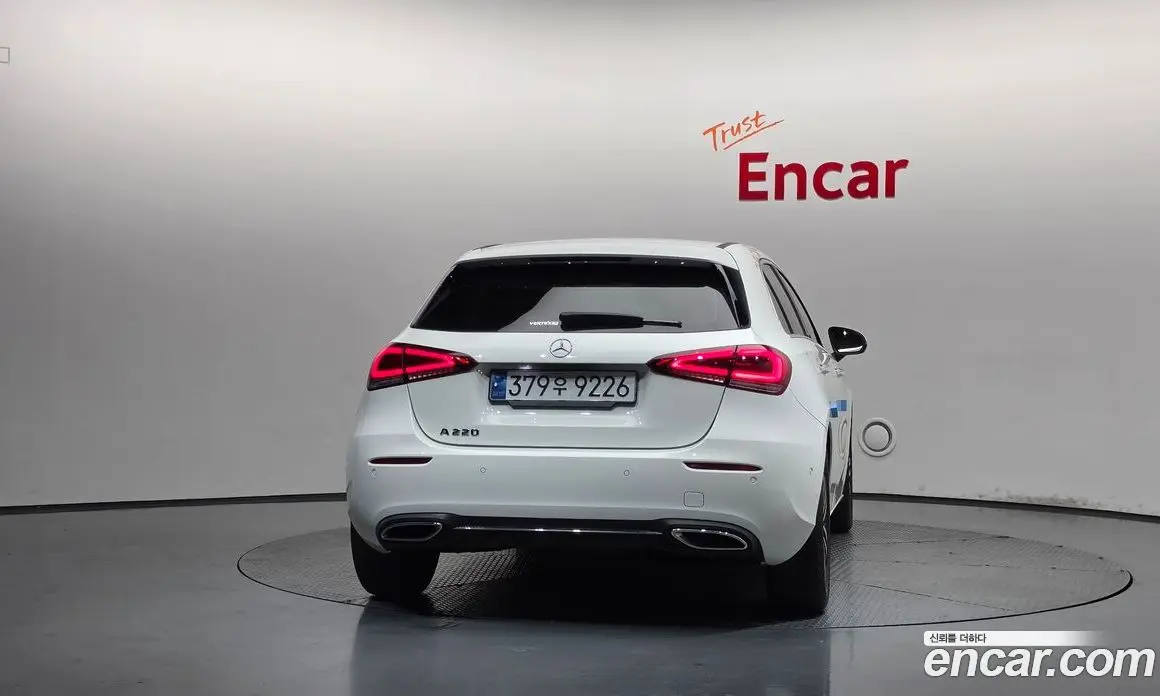 Mercedes-Benz A-Class 2022 2.0 автомат (гидро), фото 4 Mercedes-Benz A-Class 2022 2.0 автомат (гидро), фото 4