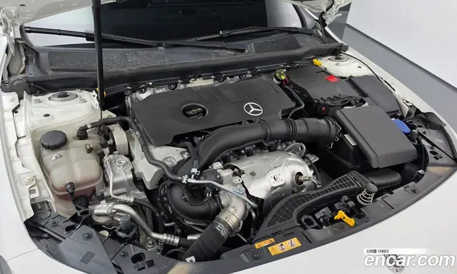 Mercedes-Benz A-Class 2022 2.0 автомат (гидро), миниатюра 6 Mercedes-Benz A-Class 2022 2.0 автомат (гидро), миниатюра 6