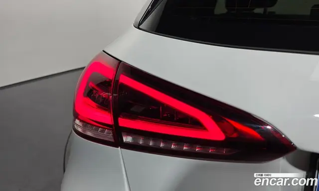 Mercedes-Benz A-Class 2022 2.0 автомат (гидро), миниатюра 9 Mercedes-Benz A-Class 2022 2.0 автомат (гидро), миниатюра 9