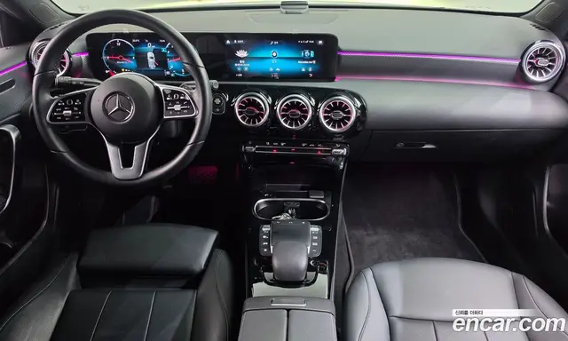 Mercedes-Benz A-Class 2022 2.0 автомат (гидро), миниатюра 10 Mercedes-Benz A-Class 2022 2.0 автомат (гидро), миниатюра 10