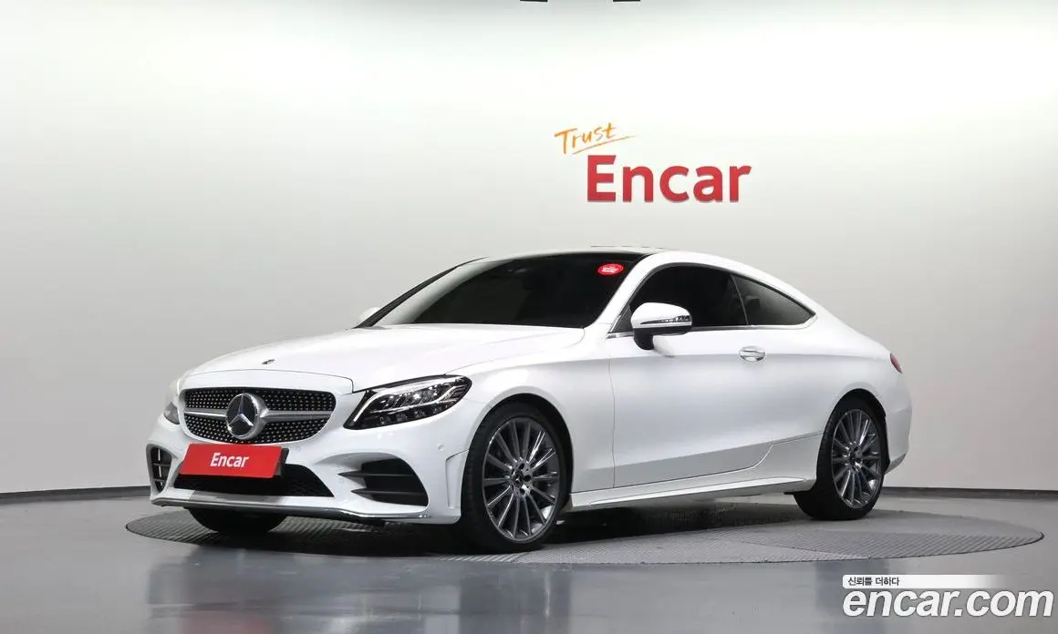 Mercedes-Benz C-Class 2019 1.9 автомат (гидро), фото 1 Mercedes-Benz C-Class 2019 1.9 автомат (гидро), фото 1