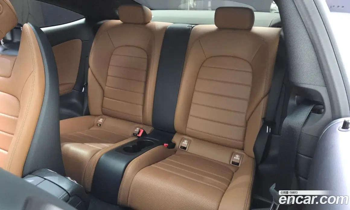 Mercedes-Benz C-Class 2019 1.9 автомат (гидро), фото 16 Mercedes-Benz C-Class 2019 1.9 автомат (гидро), фото 16