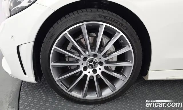 Mercedes-Benz C-Class 2019 1.9 автомат (гидро), миниатюра 5 Mercedes-Benz C-Class 2019 1.9 автомат (гидро), миниатюра 5