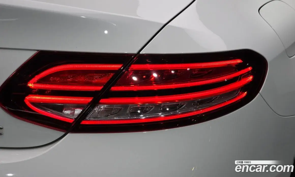 Mercedes-Benz C-Class 2019 1.9 автомат (гидро), фото 9 Mercedes-Benz C-Class 2019 1.9 автомат (гидро), фото 9