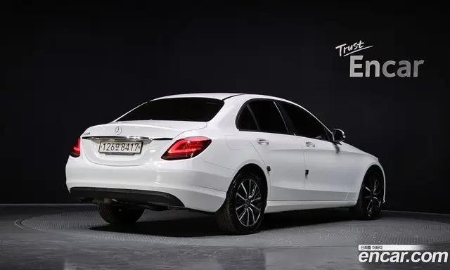 Mercedes-Benz C-Class 2020 2.0 автомат (гидро), миниатюра 2 Mercedes-Benz C-Class 2020 2.0 автомат (гидро), миниатюра 2