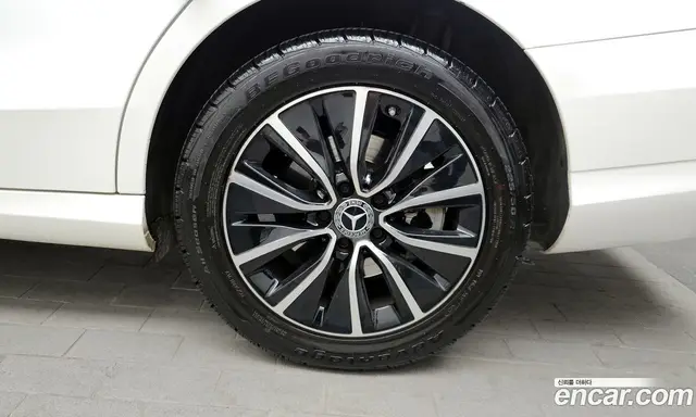 Mercedes-Benz C-Class 2020 2.0 автомат (гидро), миниатюра 7 Mercedes-Benz C-Class 2020 2.0 автомат (гидро), миниатюра 7